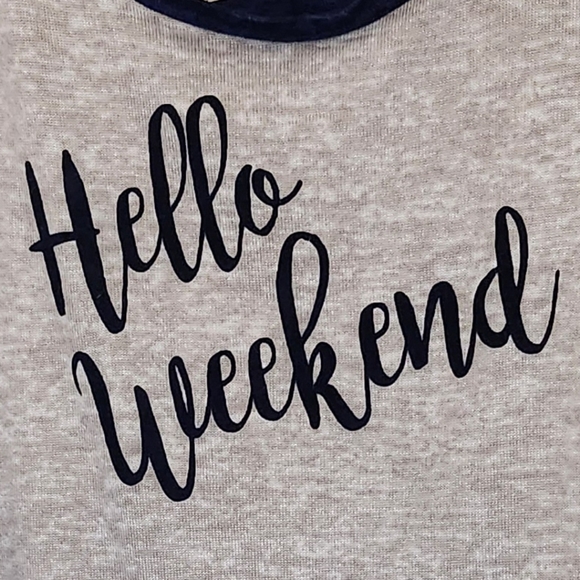 AVE Leisure Plus Size  Blue and Gray Hello Weekend Cozy Loungewear Top 30/32 - Picture 4 of 4